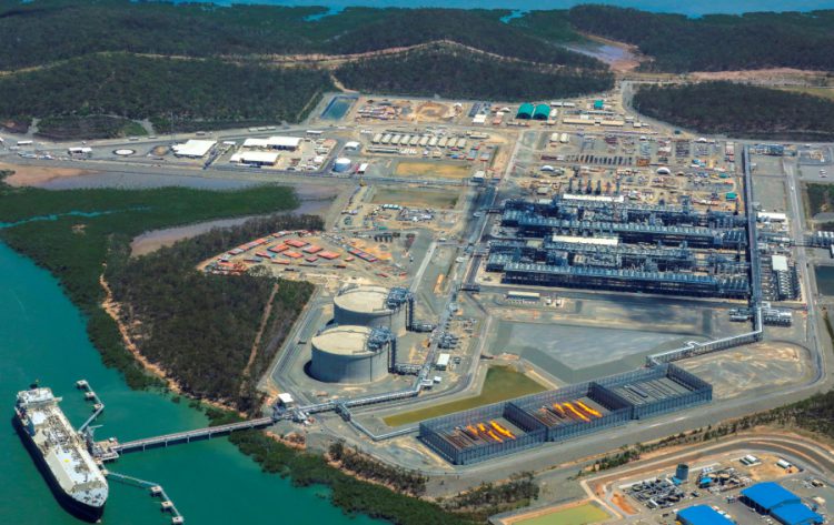 APLNG Site - Flare and Tanker