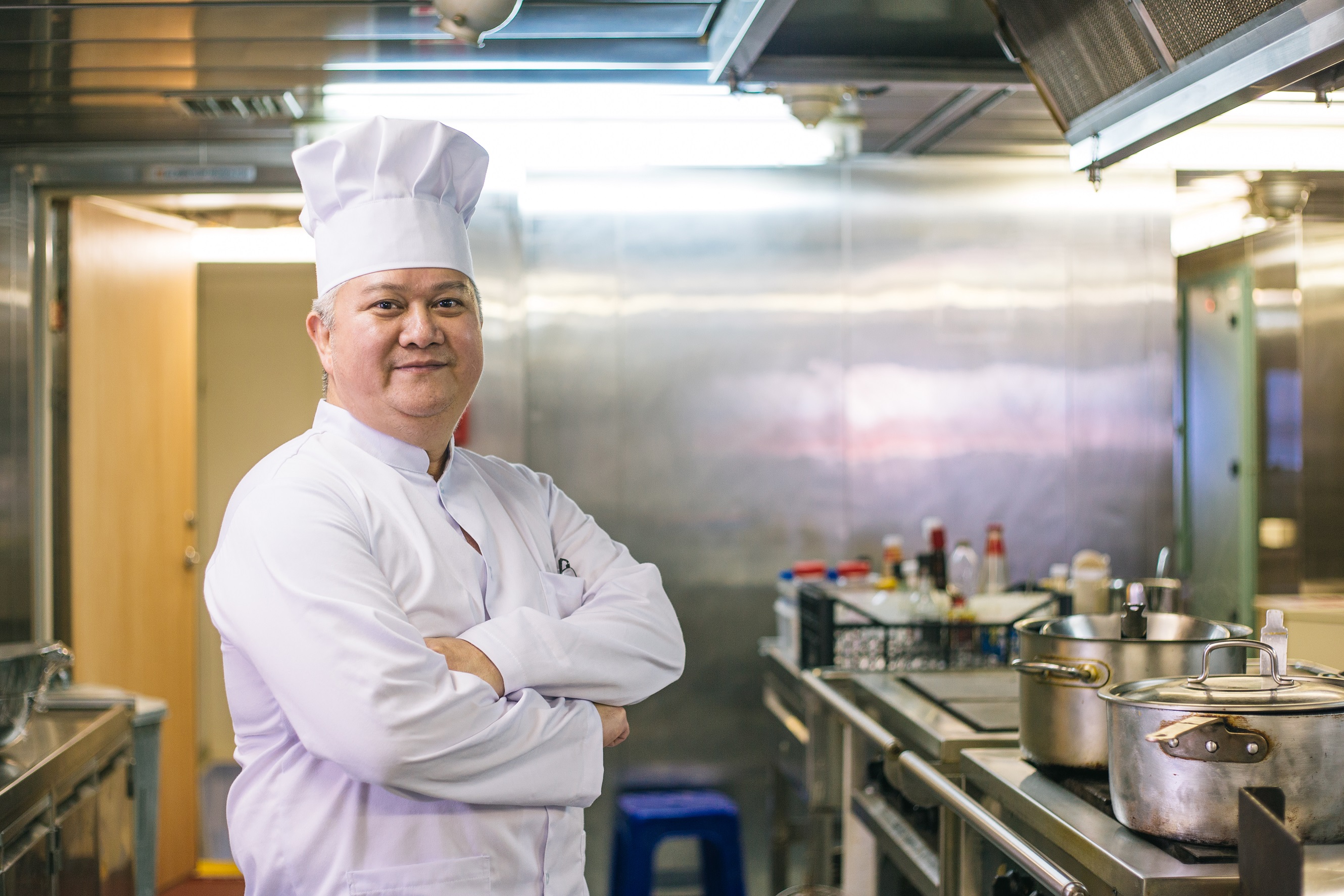 chief cook ronaldo featured 2 teekay teekay