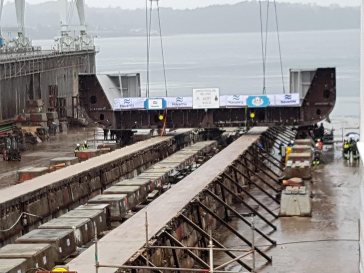 AOR 2, keel laying