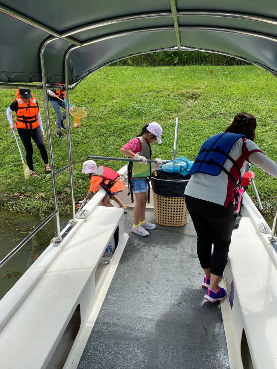 Powerboat Clean Up 2