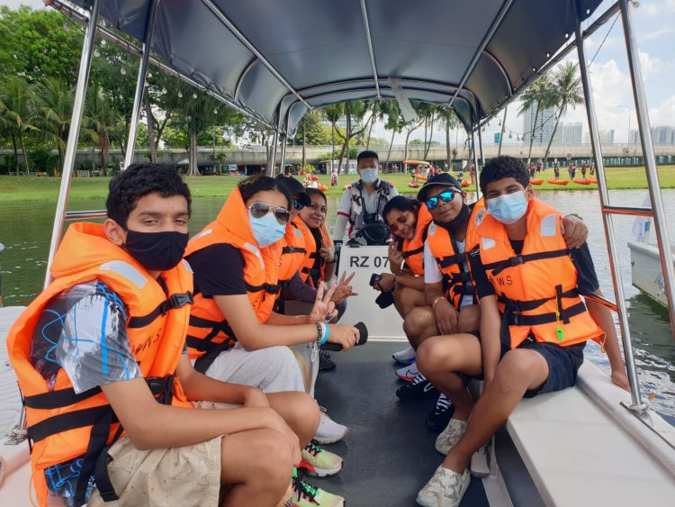 Powerboat Team 3